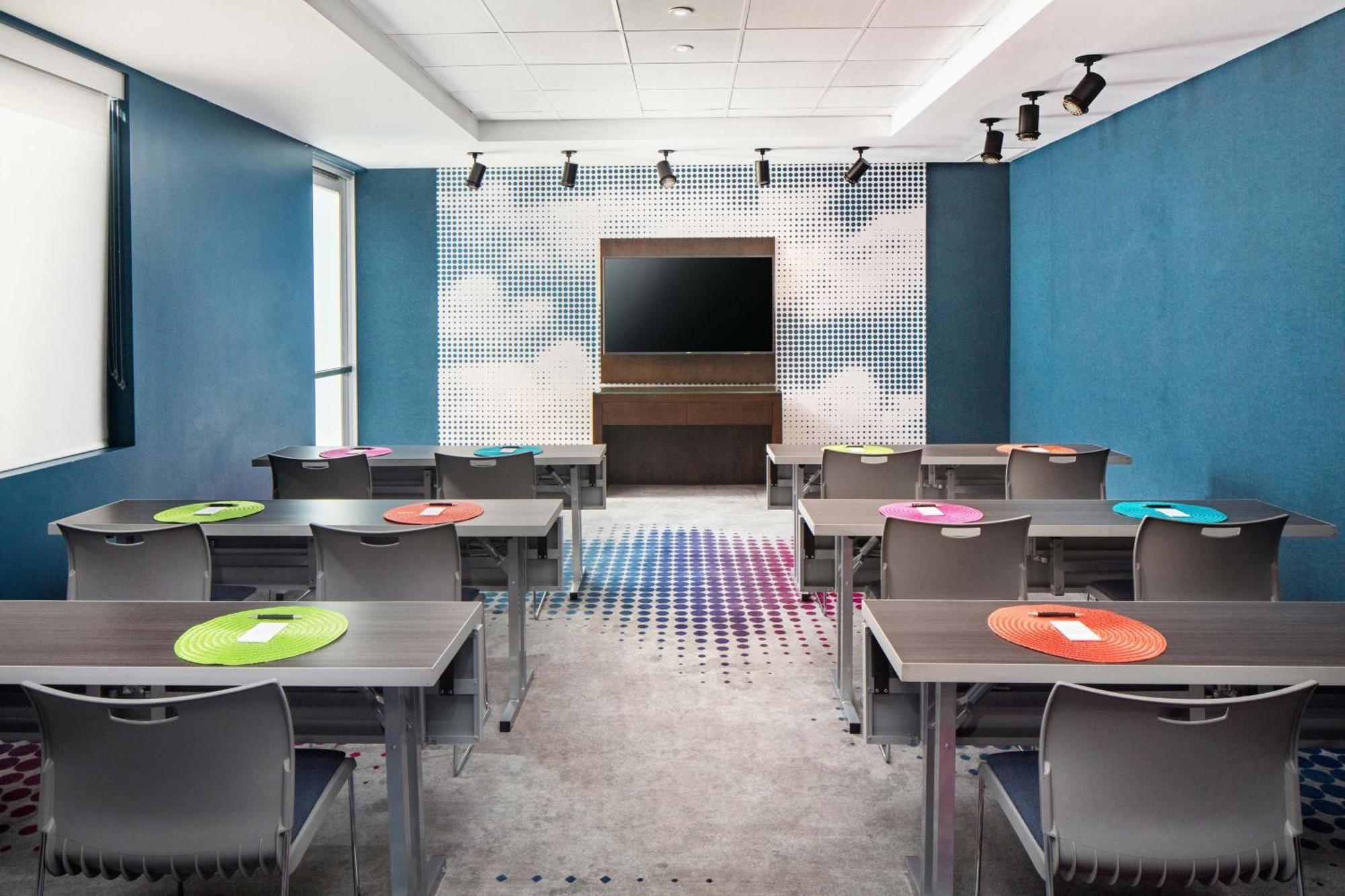 Aloft Tempe Hotel Bagian luar foto